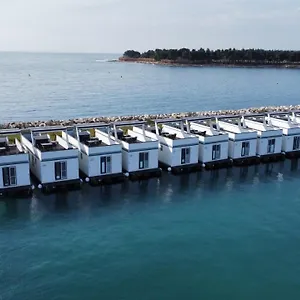 The Sea Lodges Novigrad - Hausboot Floating Sea House Novigrad Istria